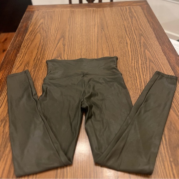 SPANX Olive Leggings - Picture 3 of 3